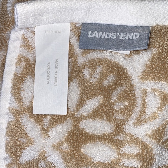 Lands End Bath Mat Supima Cotton Jacquard ivory sand tile - Picture 5 of 7